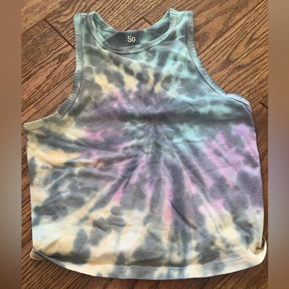 Cropped tie dye tang top